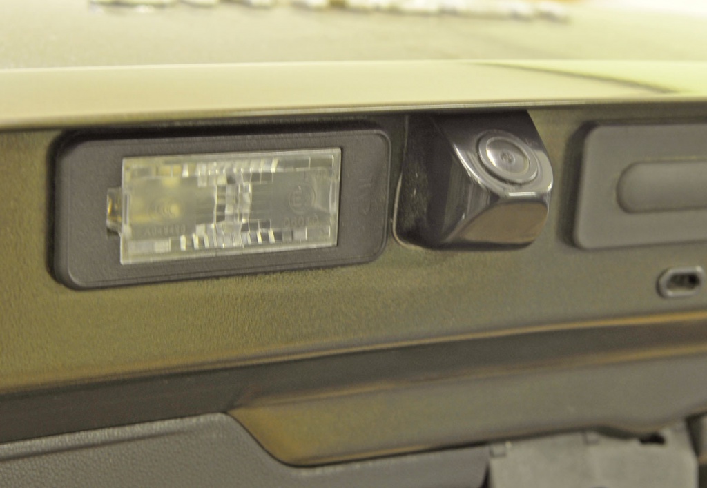 Incar VDC-007_3.jpg Incar VDC-007_3.jpg